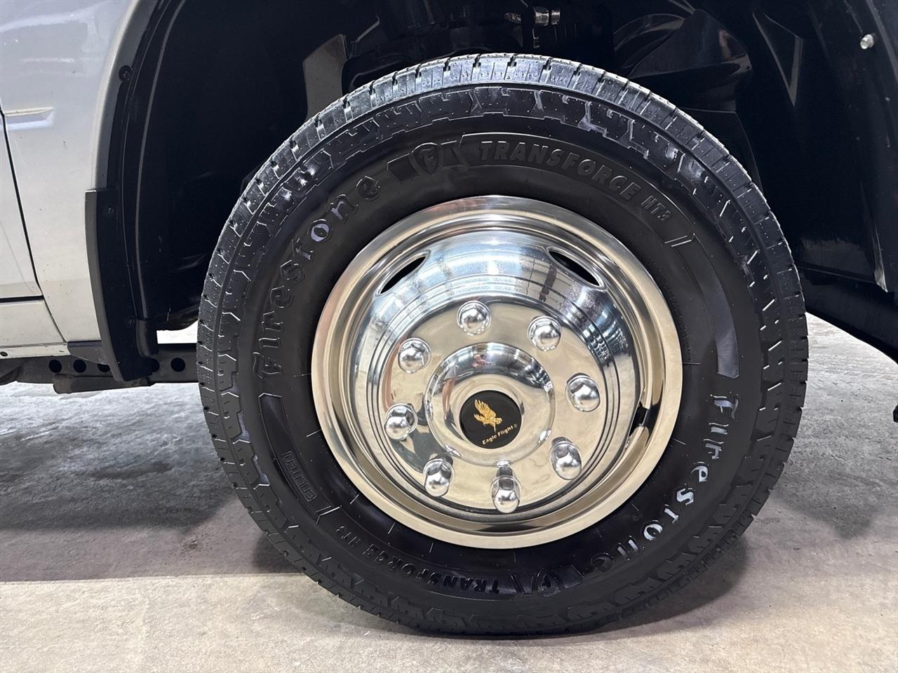 RAM 3500 Tradesman Crew Cab 4WD DRW 2024