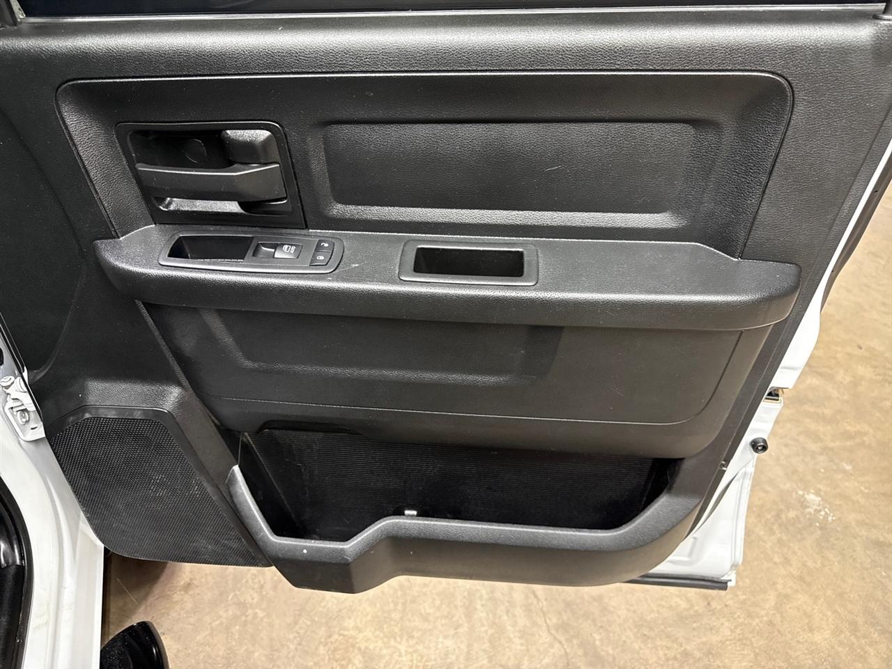 RAM 2500 Tradesman Crew Cab LWB 4WD 2023