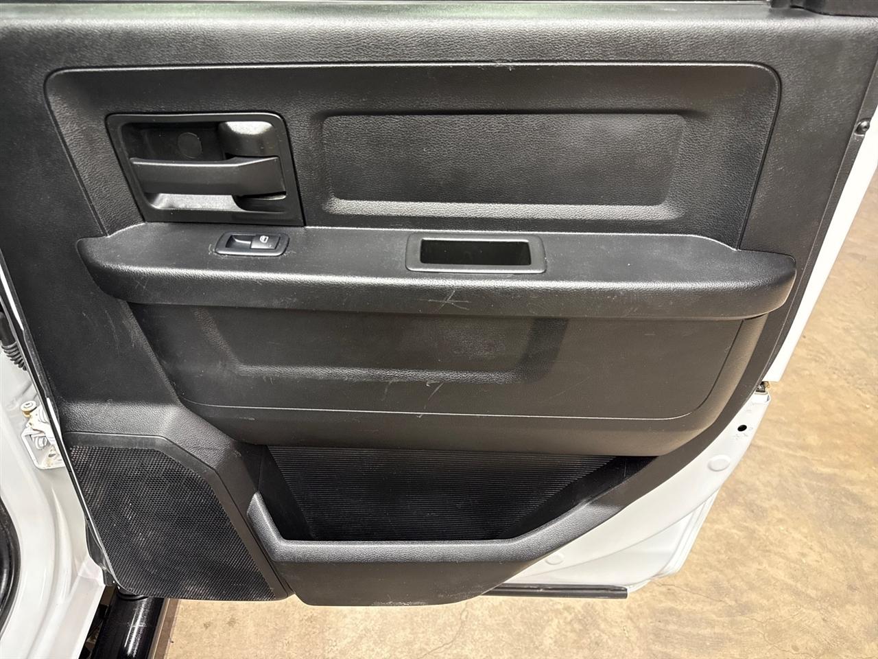RAM 2500 Tradesman Crew Cab LWB 4WD 2023