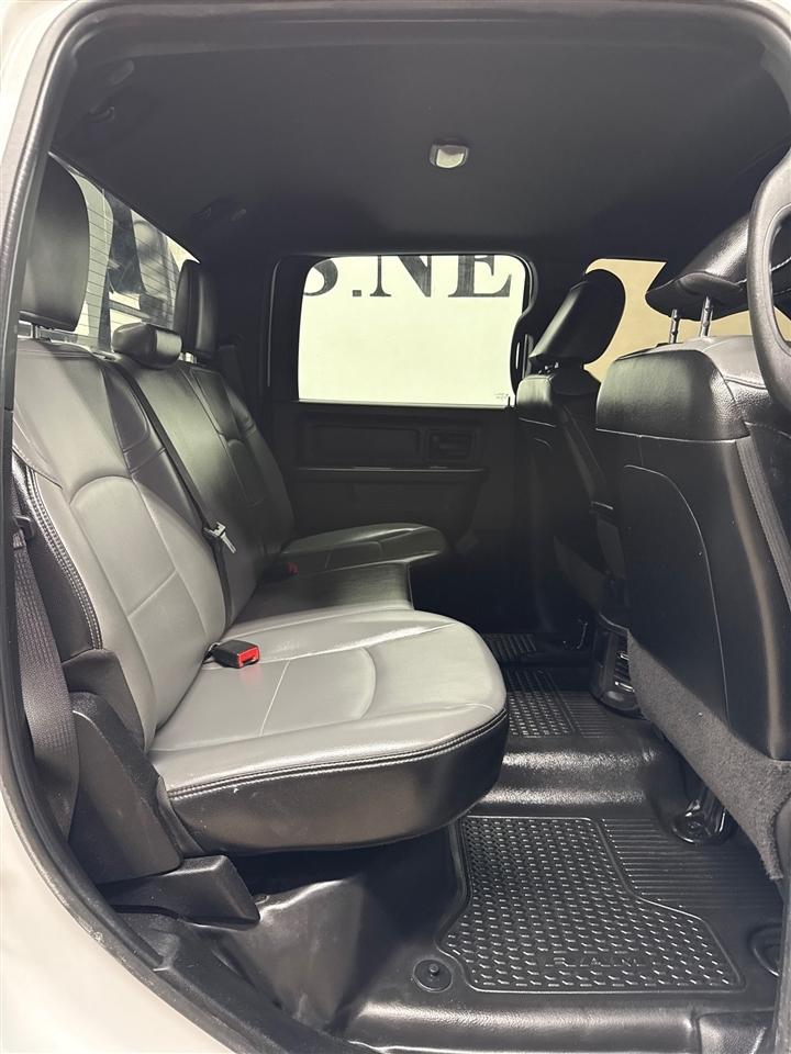 RAM 2500 Tradesman Crew Cab LWB 4WD 2023