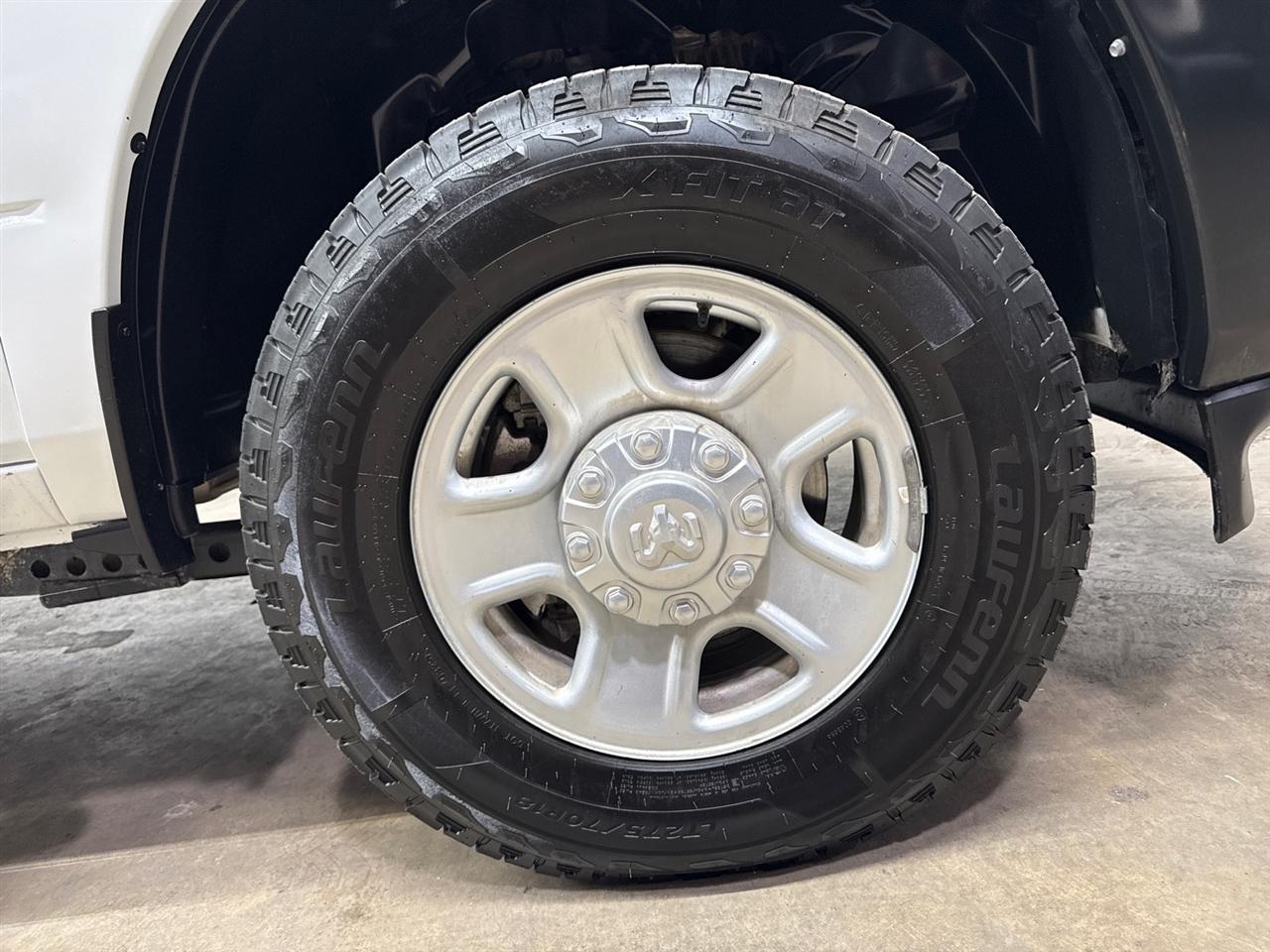 RAM 2500 Tradesman Crew Cab LWB 4WD 2023