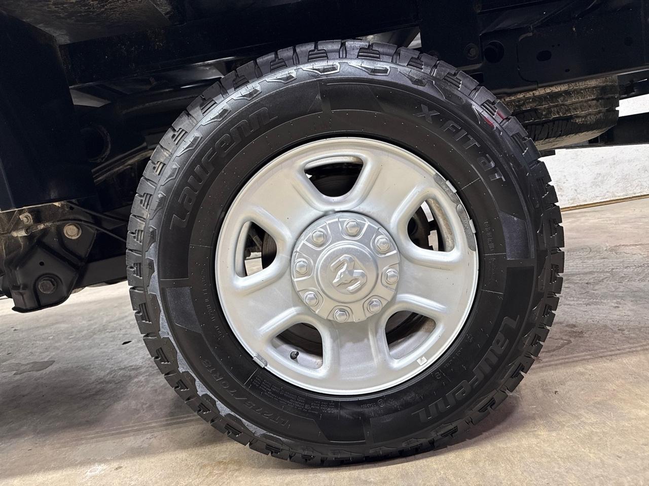 RAM 2500 Tradesman Crew Cab LWB 4WD 2023