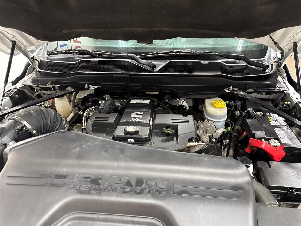 RAM 2500 Tradesman Crew Cab LWB 4WD 2023
