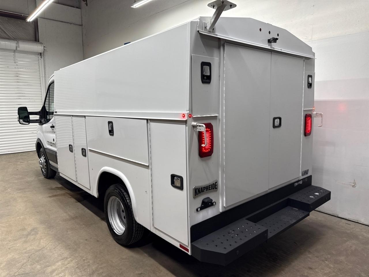 Ford Transit T-350 HD DRW 2023