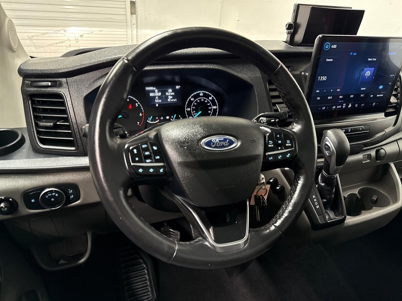 Ford Transit T-350 HD DRW 2023