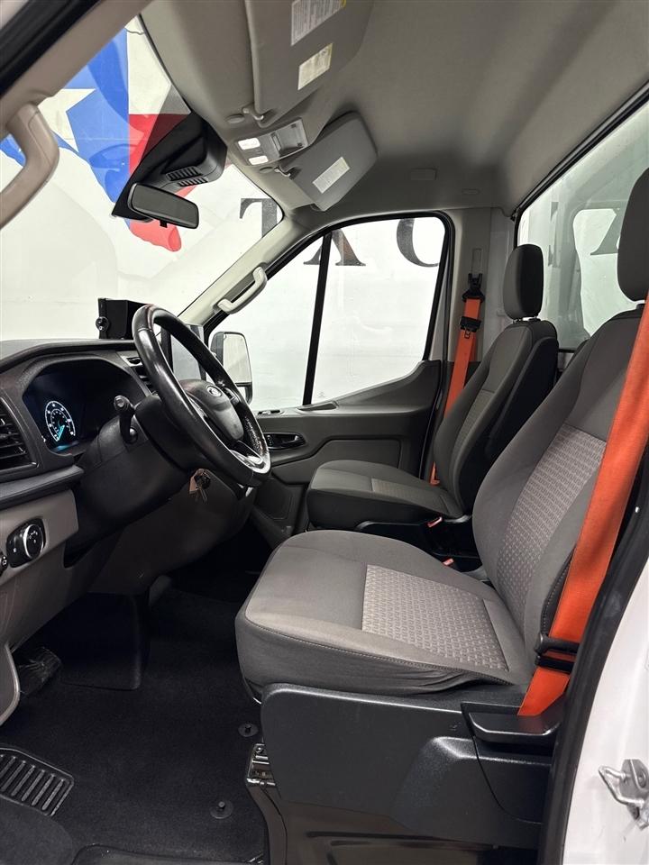 Ford Transit T-350 HD DRW 2023