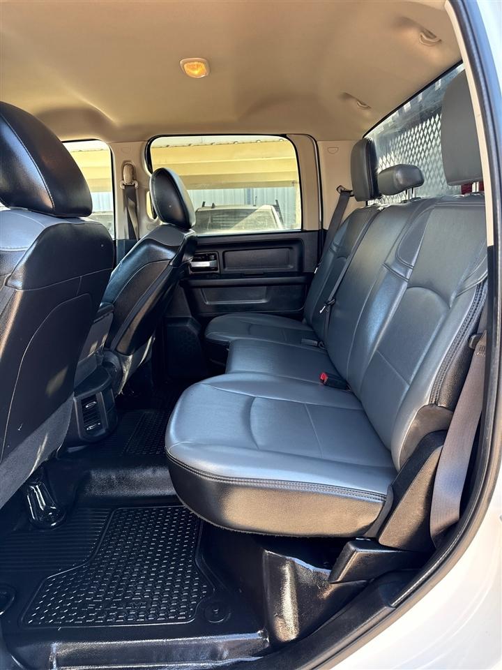 RAM 5500 Crew Cab LWB 4WD DRW 2019