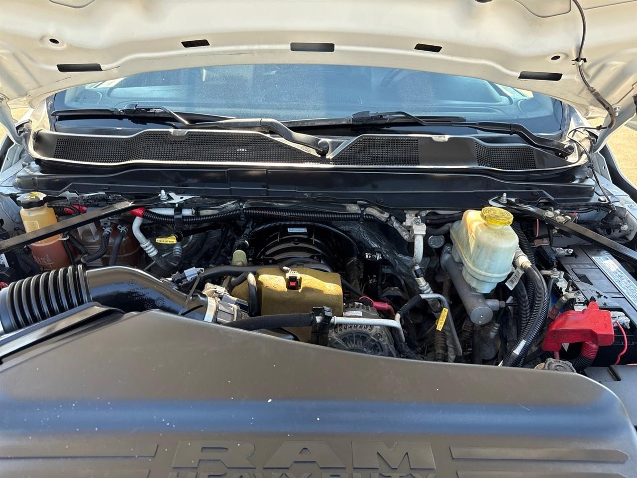 RAM 5500 Crew Cab LWB 4WD DRW 2019