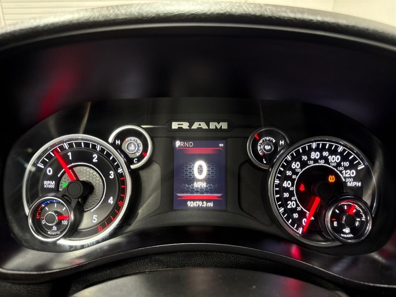 RAM 2500 Tradesman Crew Cab LWB 4WD 2024