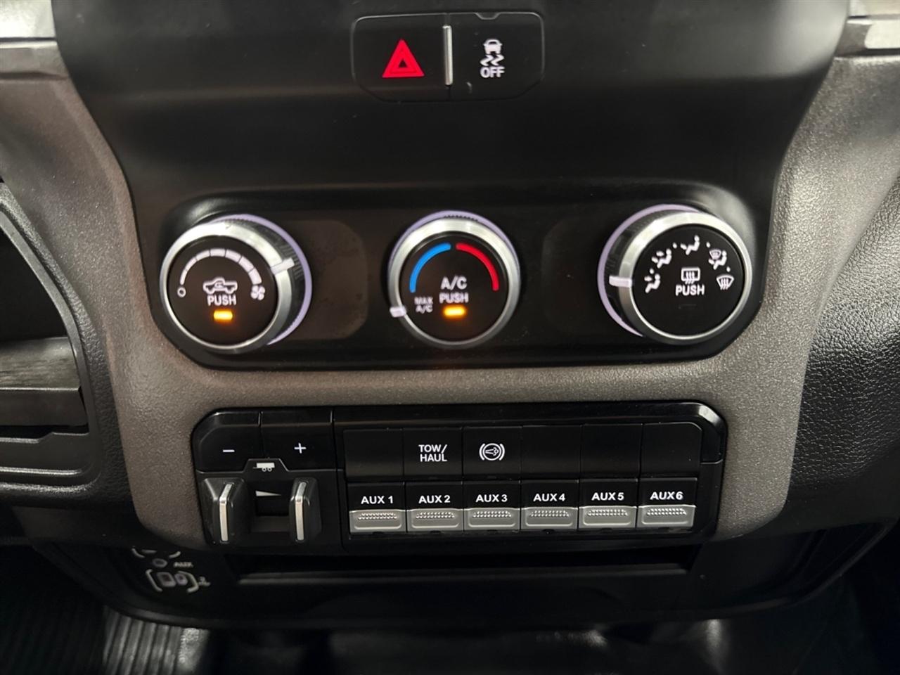 RAM 2500 Tradesman Crew Cab LWB 4WD 2024