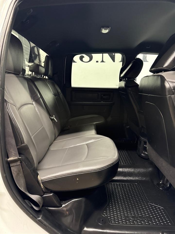 RAM 2500 Tradesman Crew Cab LWB 4WD 2024