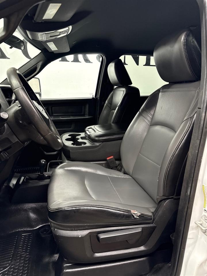 RAM 2500 Tradesman Crew Cab LWB 4WD 2024