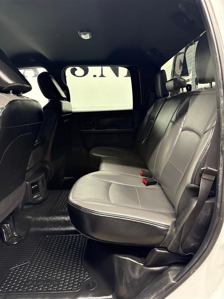 RAM 2500 Tradesman Crew Cab LWB 4WD 2024