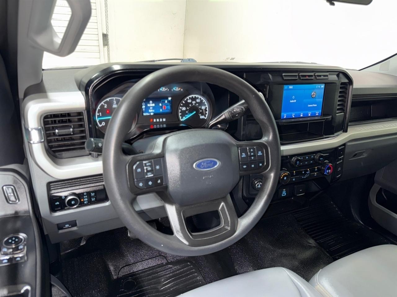 Ford F-350 SD XL 2WD 2023
