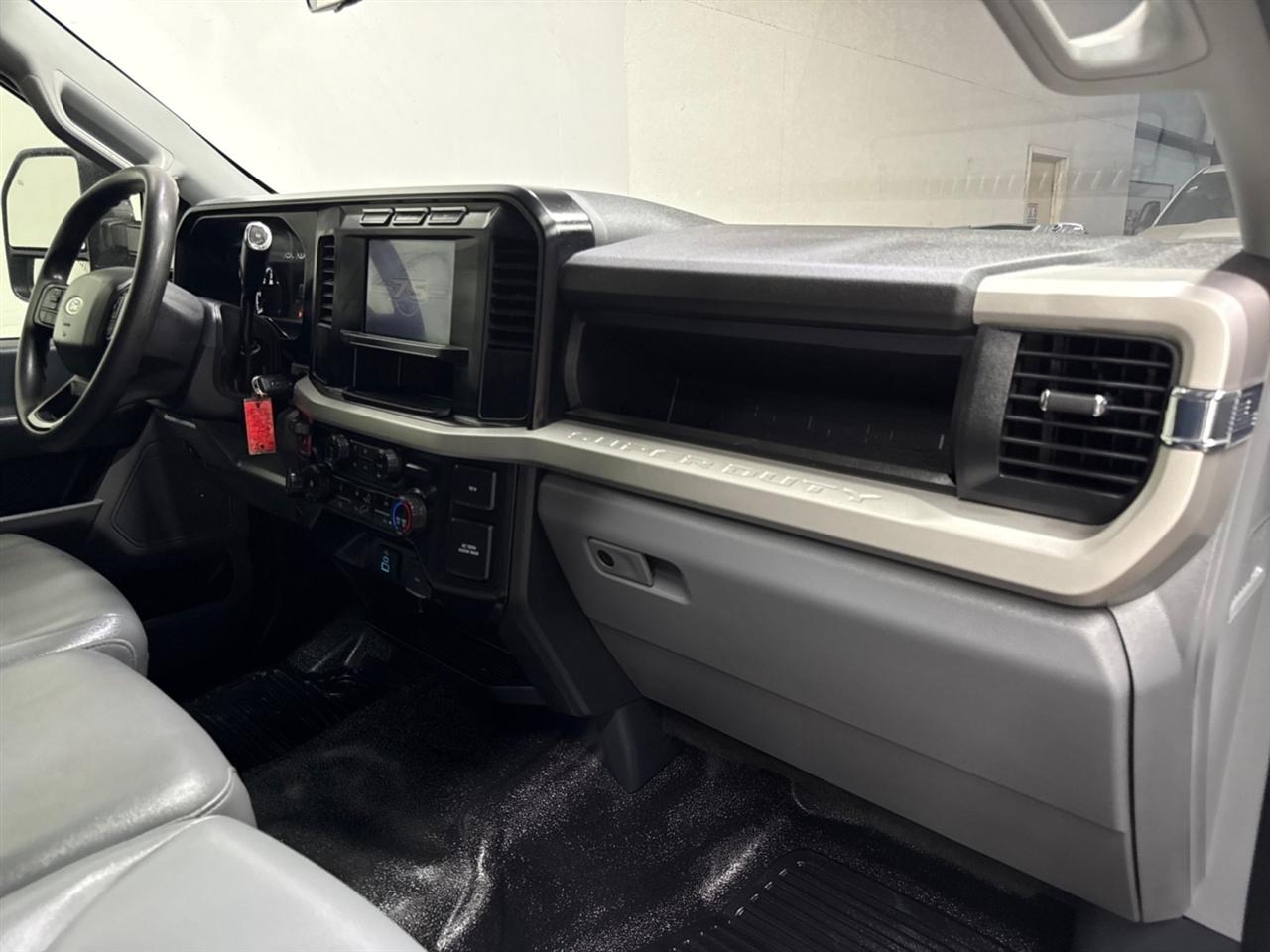 Ford F-350 SD XL 2WD 2023