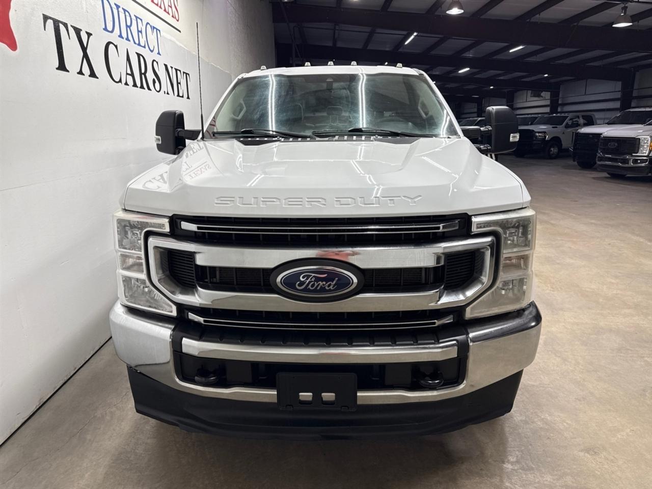 Ford F-350 SD XL Crew Cab Long Bed DRW 4WD 2022