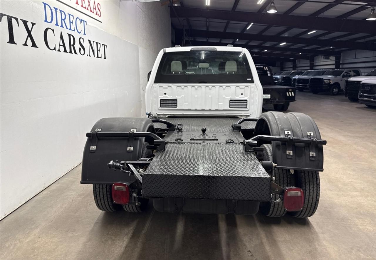 Ford F-350 SD XL Crew Cab Long Bed DRW 4WD 2022