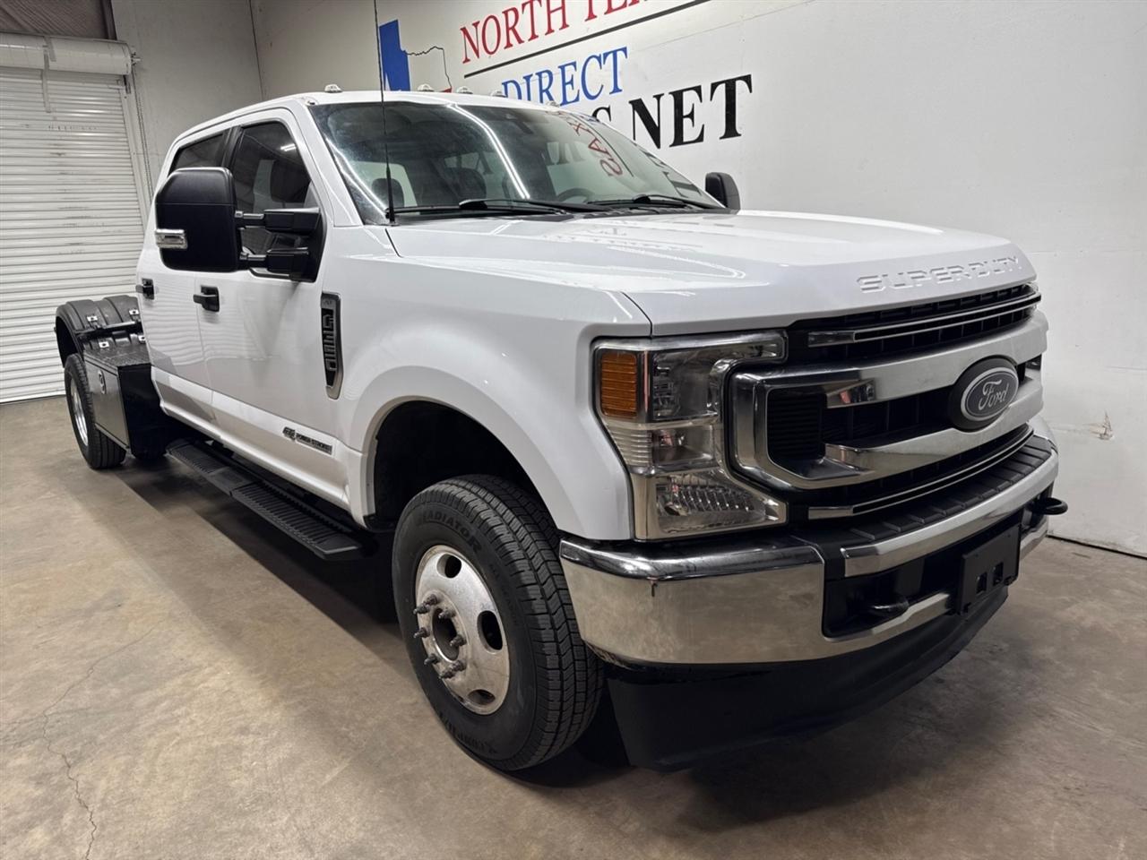 Ford F-350 SD XL Crew Cab Long Bed DRW 4WD 2022