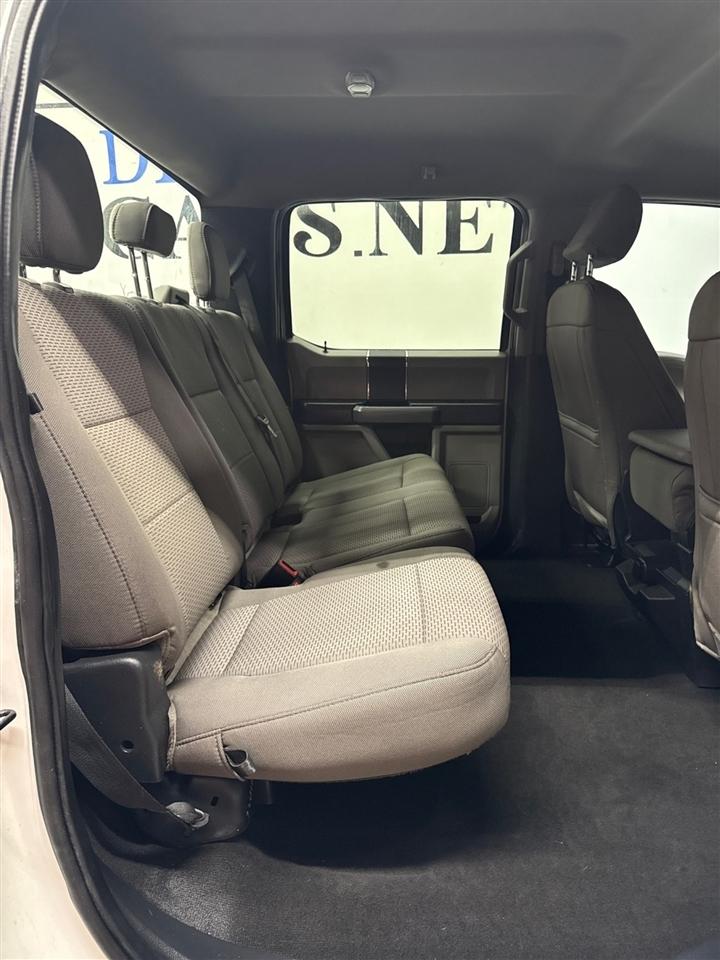 Ford F-350 SD XL Crew Cab Long Bed DRW 4WD 2022