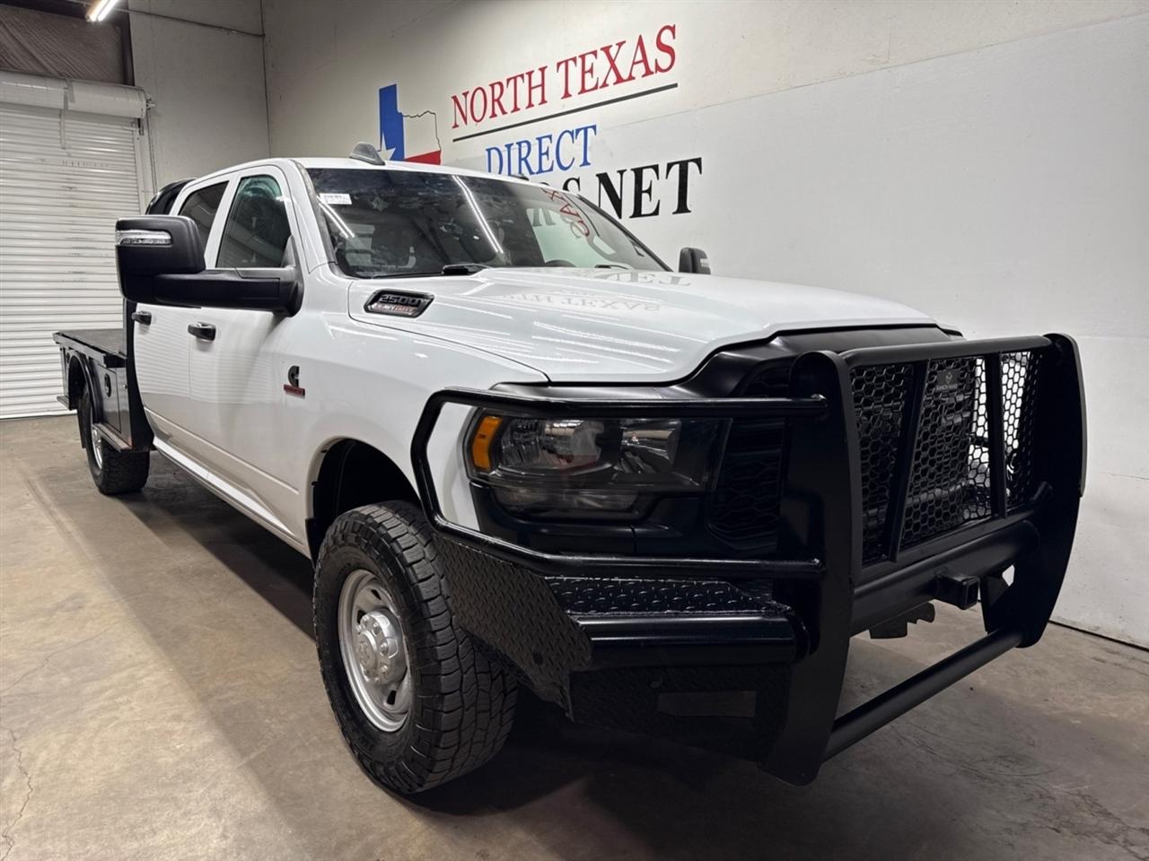 RAM 2500 Tradesman Crew Cab LWB 4WD 2024