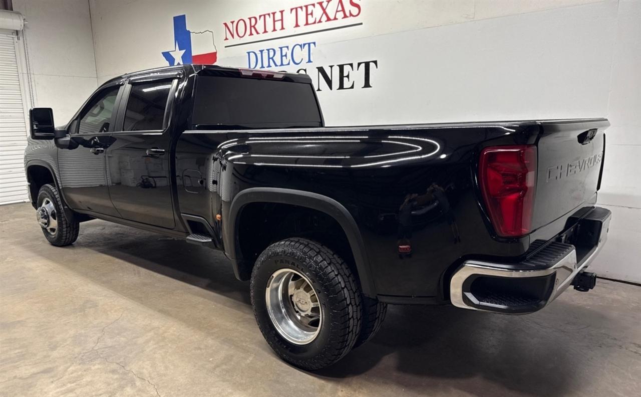 Chevrolet Silverado 3500HD LT Crew Cab 4WD 2024