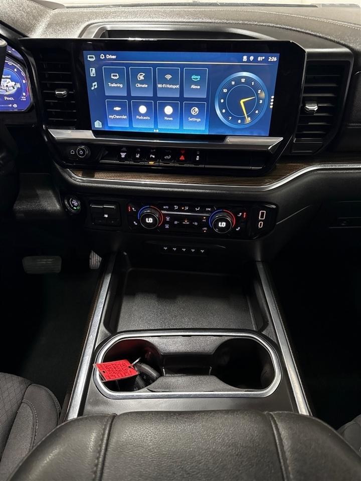Chevrolet Silverado 3500HD LT Crew Cab 4WD 2024