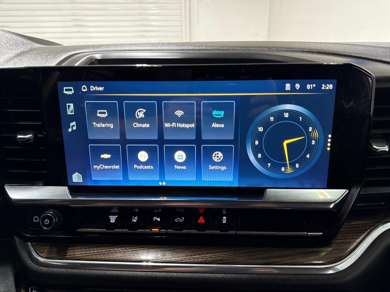 Chevrolet Silverado 3500HD LT Crew Cab 4WD 2024