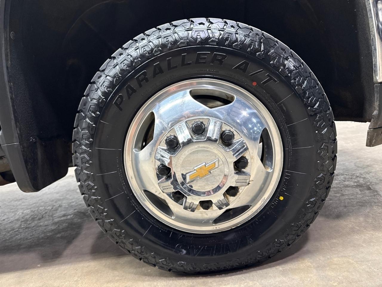 Chevrolet Silverado 3500HD LT Crew Cab 4WD 2024