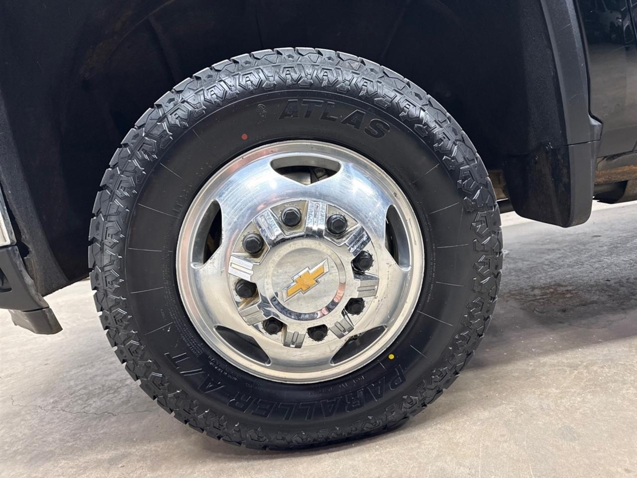 Chevrolet Silverado 3500HD LT Crew Cab 4WD 2024