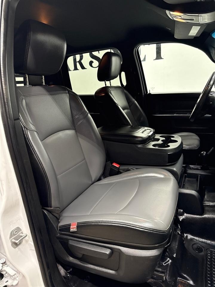 RAM 5500 Crew Cab LWB 4WD DRW 2022