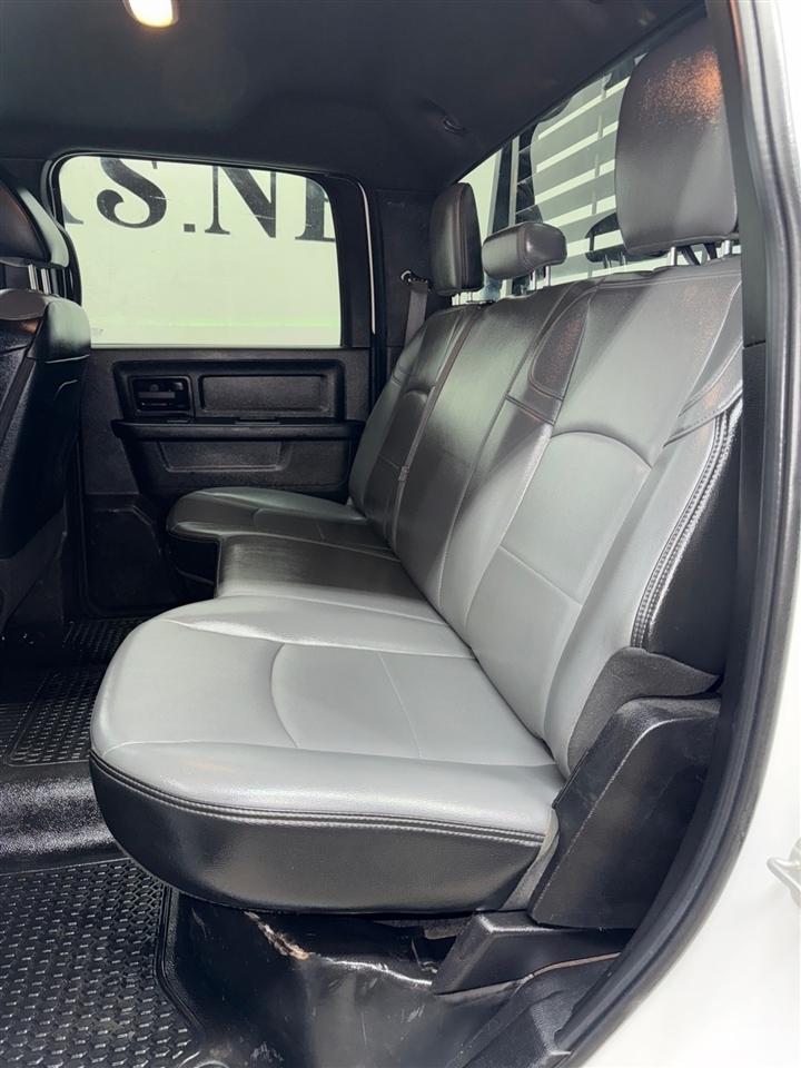 RAM 5500 Crew Cab LWB 4WD DRW 2022