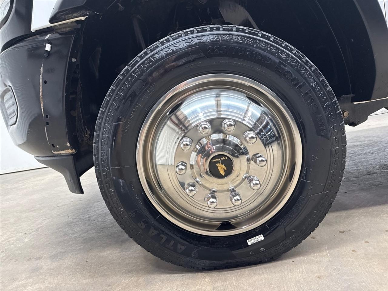 RAM 5500 Crew Cab LWB 4WD DRW 2022