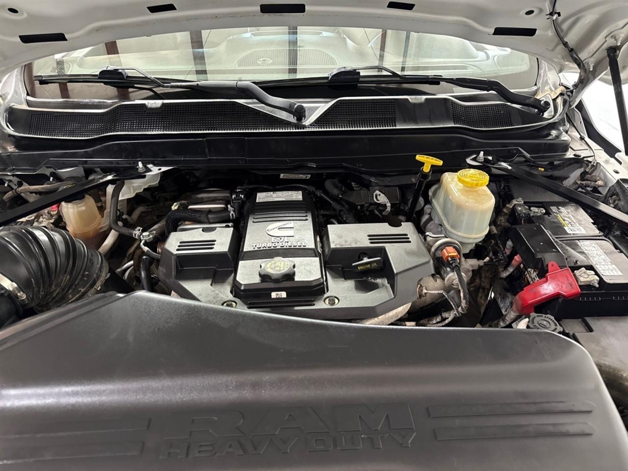 RAM 5500 Crew Cab LWB 4WD DRW 2022