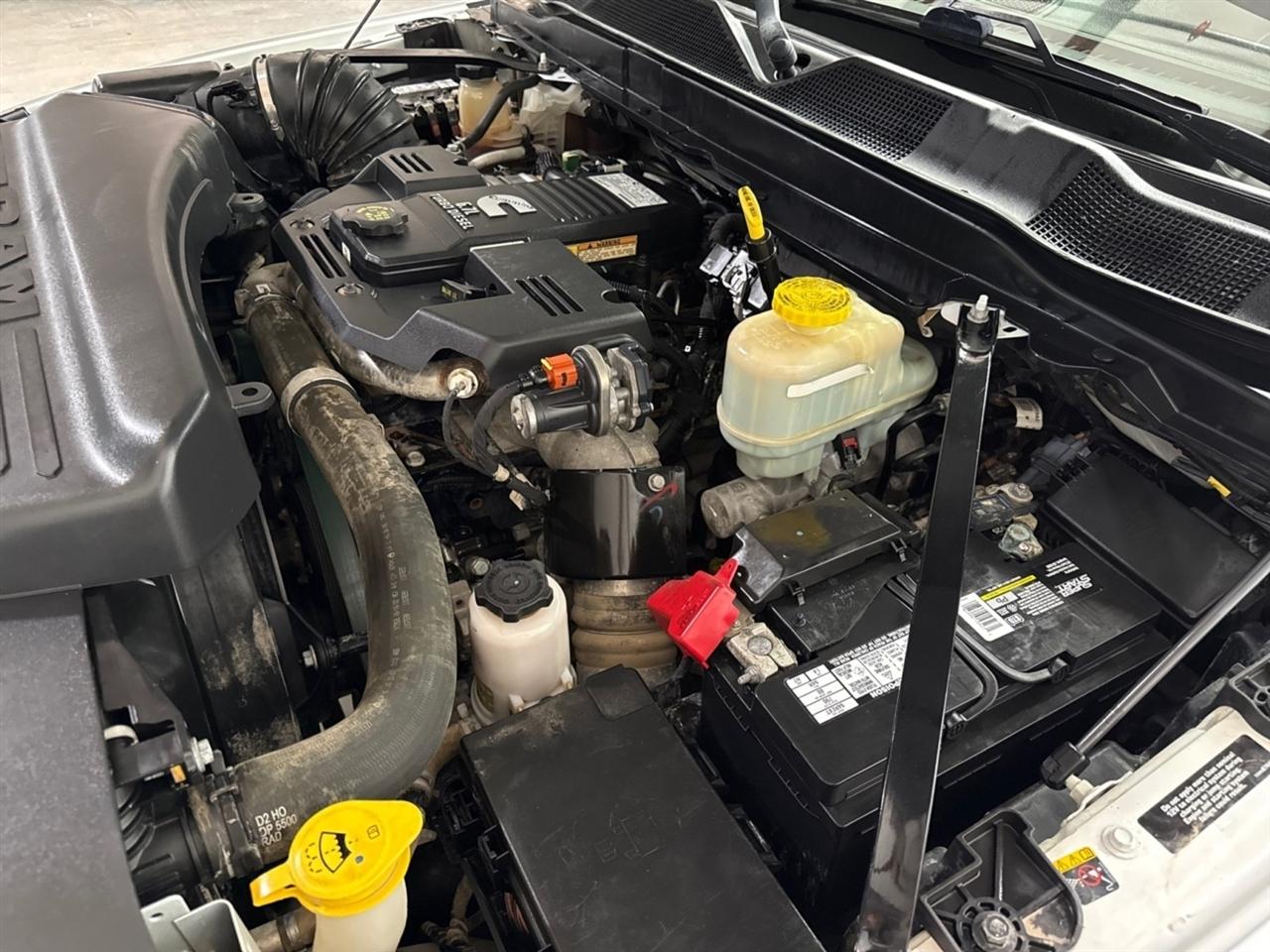 RAM 5500 Crew Cab LWB 4WD DRW 2022