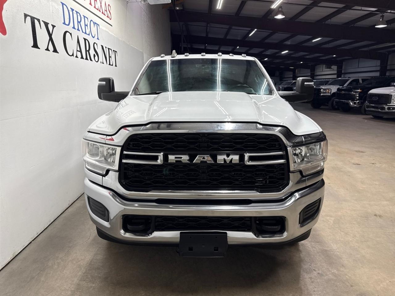 RAM 3500 Crew Cab 4WD DRW 2024