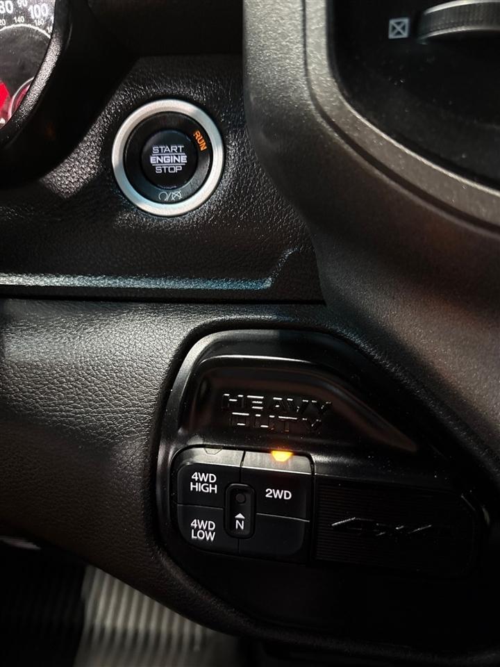 RAM 3500 Crew Cab 4WD DRW 2024