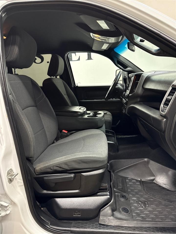RAM 3500 Crew Cab 4WD DRW 2024