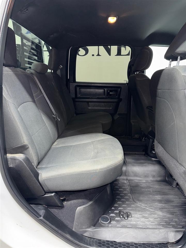 RAM 3500 Crew Cab 4WD DRW 2024