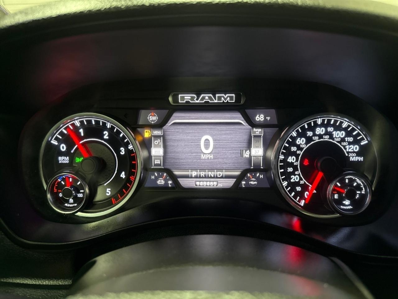 RAM 5500 Crew Cab LWB 4WD DRW 2022
