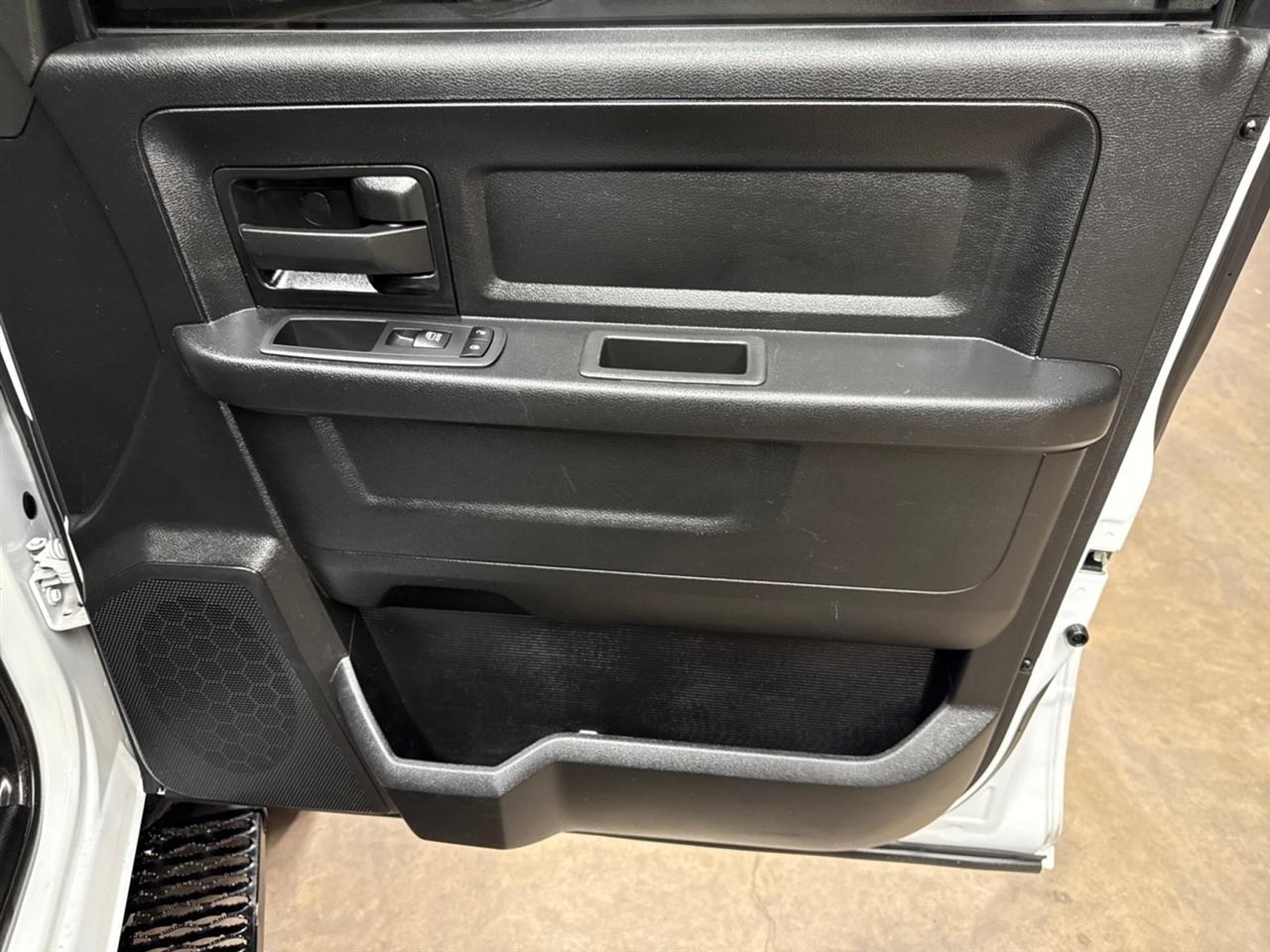 RAM 5500 Crew Cab LWB 4WD DRW 2022