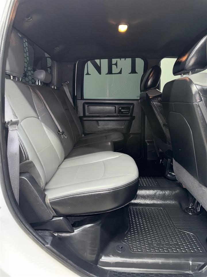 RAM 5500 Crew Cab LWB 4WD DRW 2022
