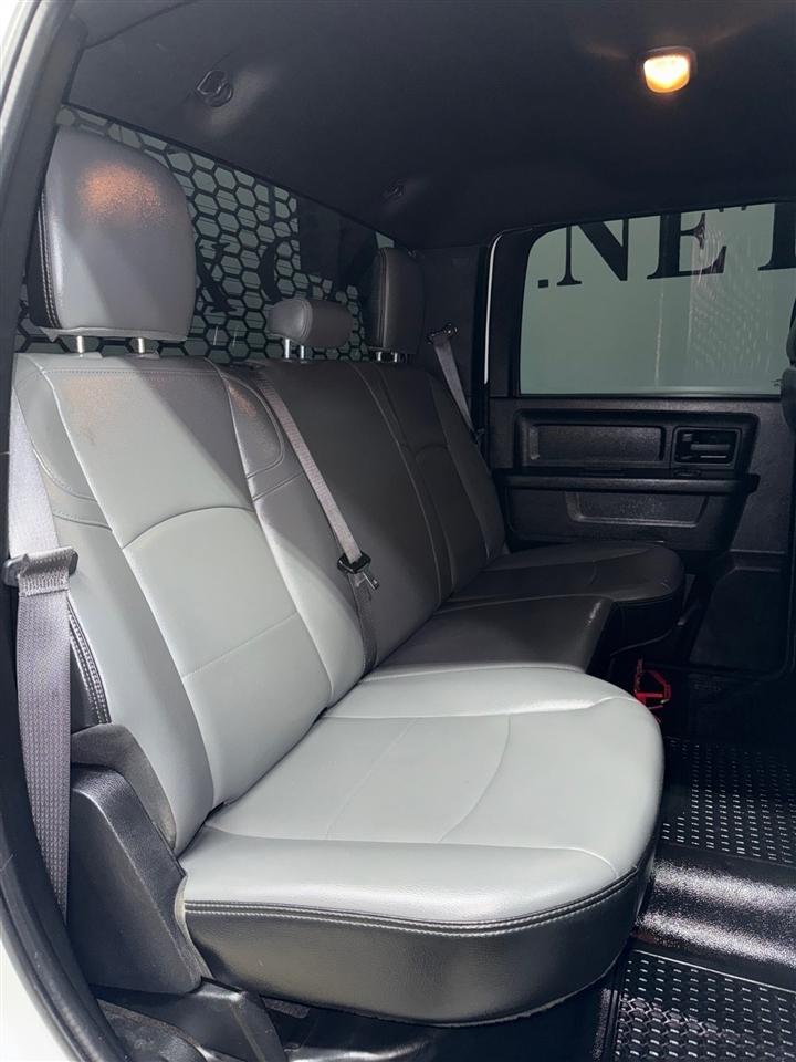RAM 5500 Crew Cab LWB 4WD DRW 2022
