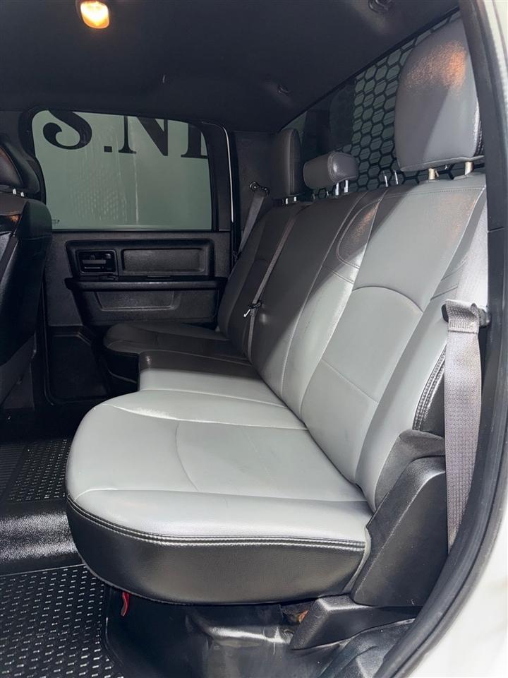 RAM 5500 Crew Cab LWB 4WD DRW 2022