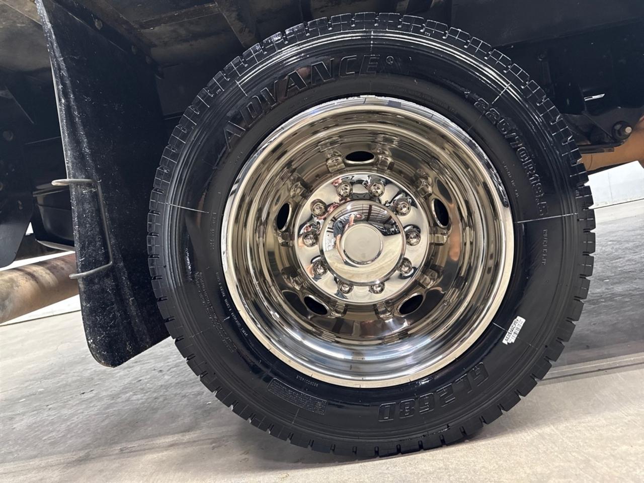 RAM 5500 Crew Cab LWB 4WD DRW 2022