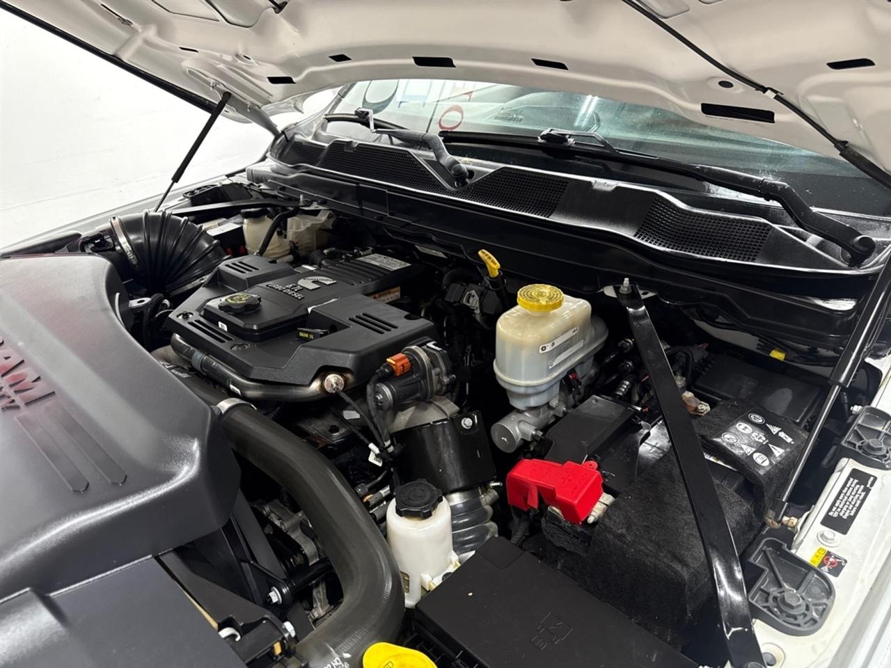 RAM 5500 Crew Cab LWB 4WD DRW 2022