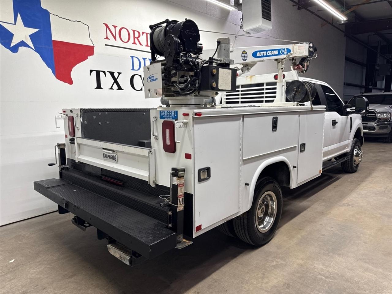 Ford F-350 SD XL SuperCab Long Bed 4WD DRW 2020