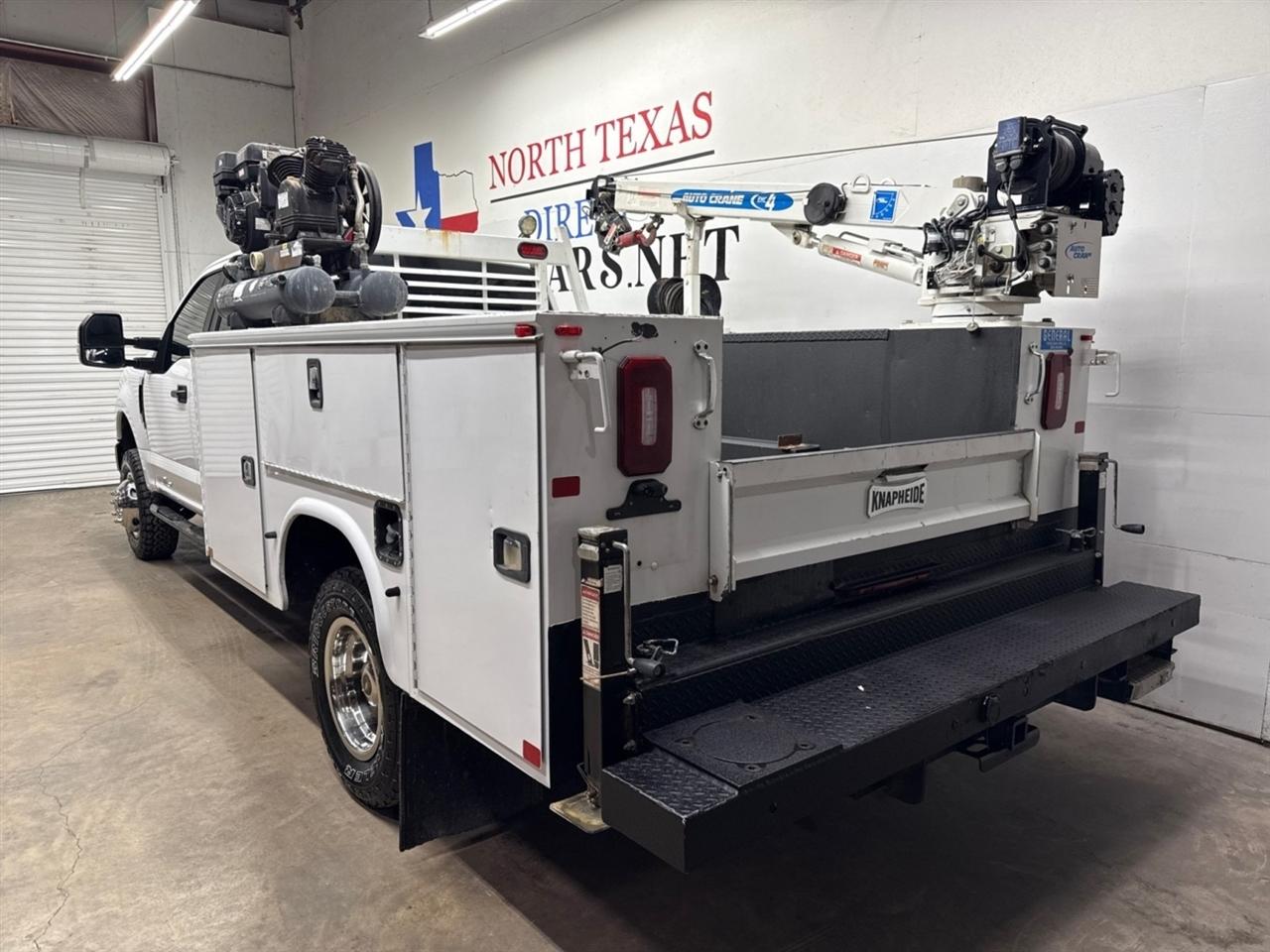 Ford F-350 SD XL SuperCab Long Bed 4WD DRW 2020