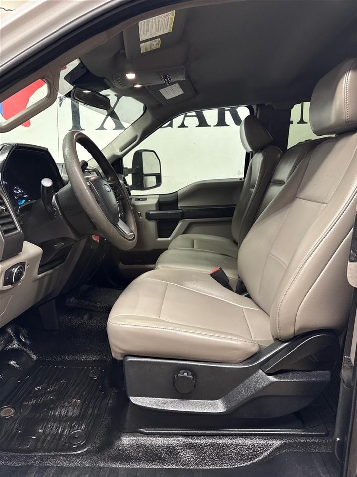 Ford F-350 SD XL SuperCab Long Bed 4WD DRW 2020