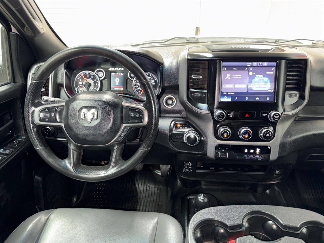 RAM 3500 Tradesman Crew Cab 4WD DRW 2023