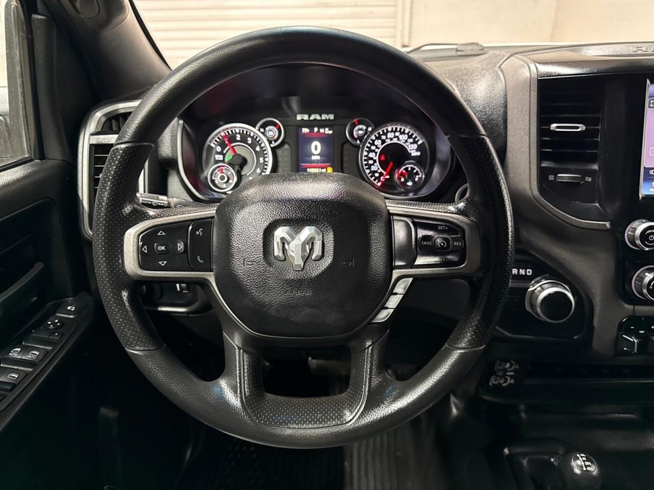 RAM 3500 Tradesman Crew Cab 4WD DRW 2023